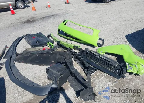 2015 Dodge Challenger R/T Scat Pack z USA, uszkodzony, nr VIN 2C3CDZFJ5FH750749